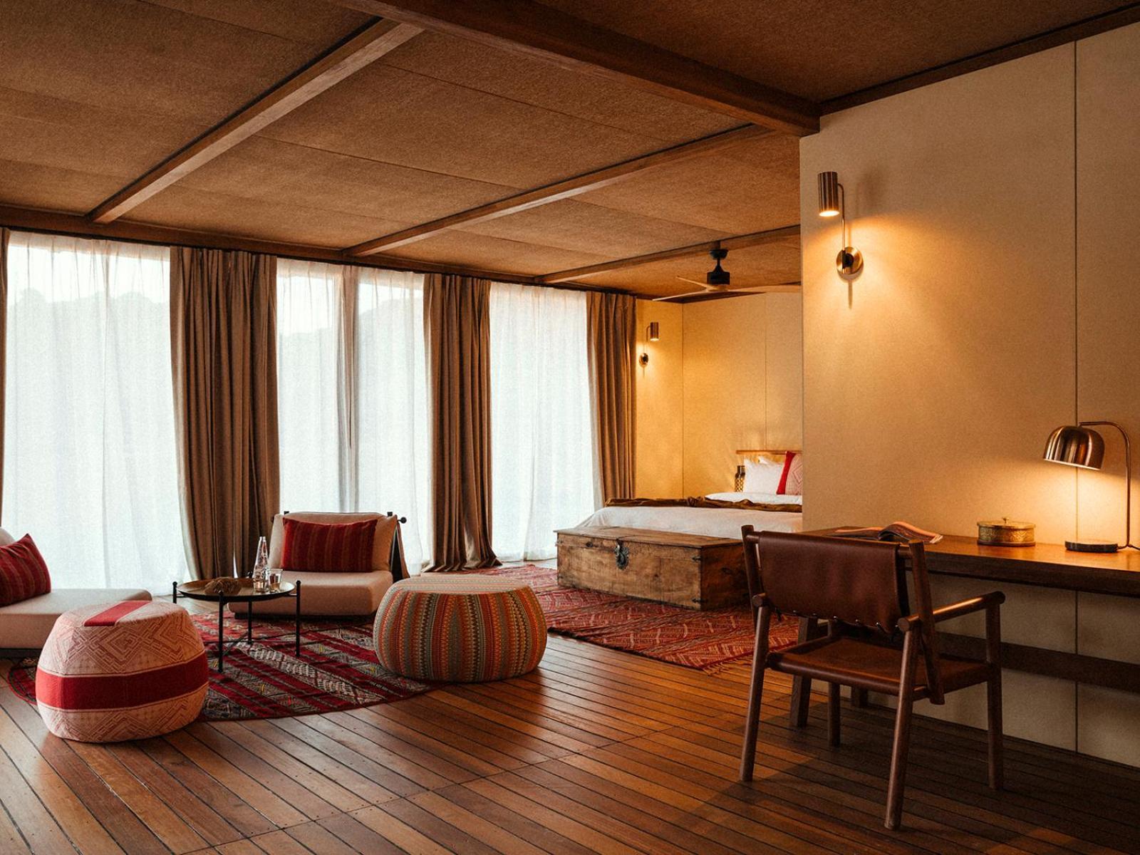Our Habitas Alula Hotel Ал Ула Екстериор снимка A suite at the hotel